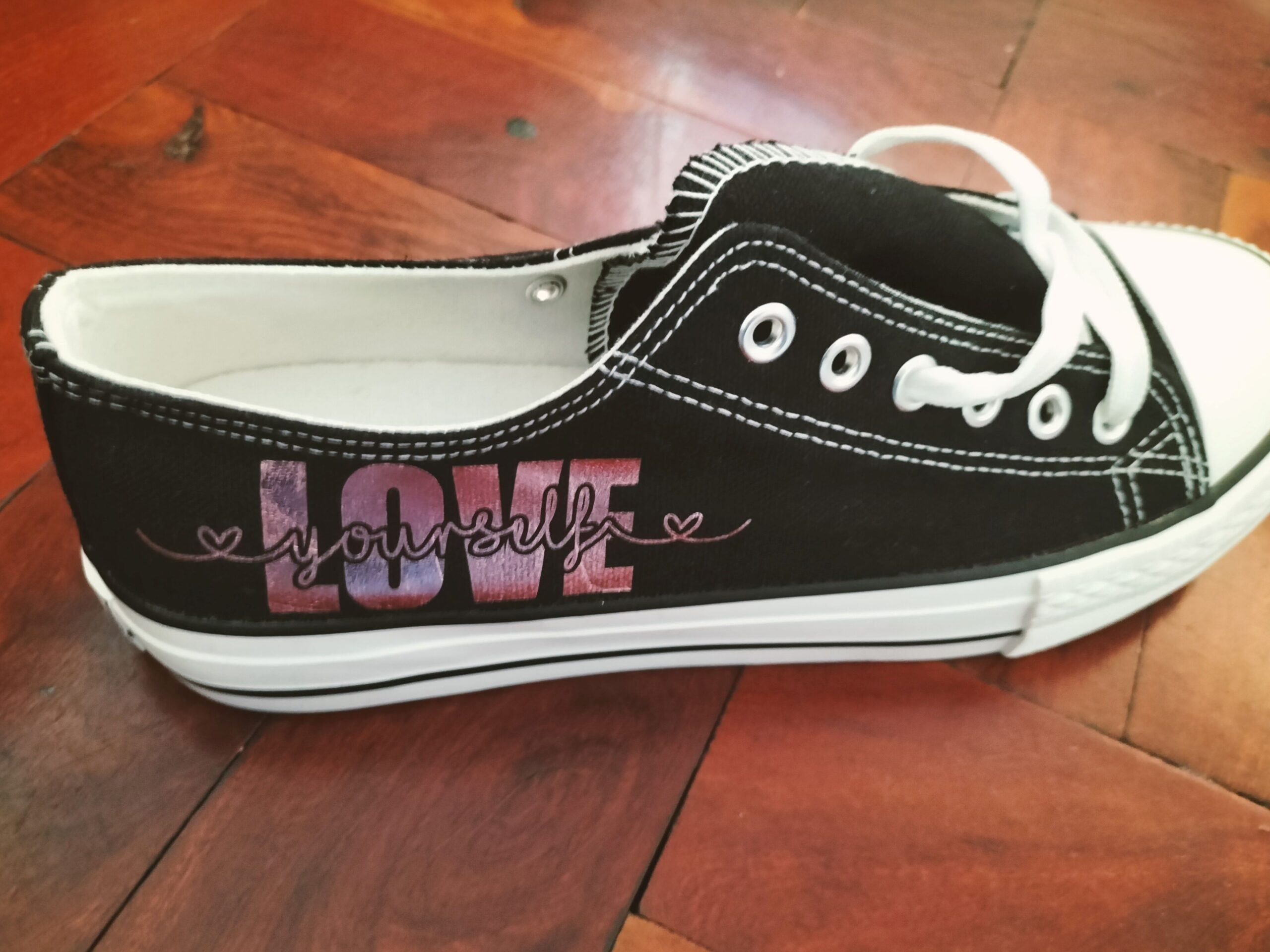 Custom print sneakers - Image 6